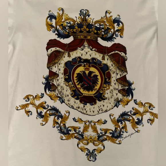 Dolce & Gabbana Men’s Heraldic Sicilia Coat of Arms - Picture 3 of 6